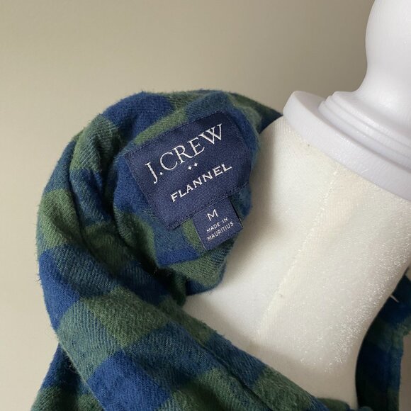 J.Crew Flannel Button-Up Collar Shirt - Size Medium (Men's) - Picture 8 of 15